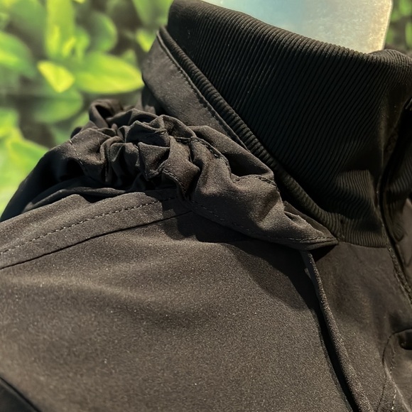 LULULEMON HOODIE Size 6 - Picture 3 of 7